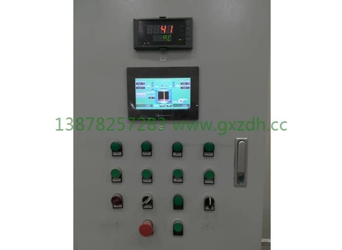 卡特300挖机具体参数(卡特300挖机：性能怪兽，掘力惊人)